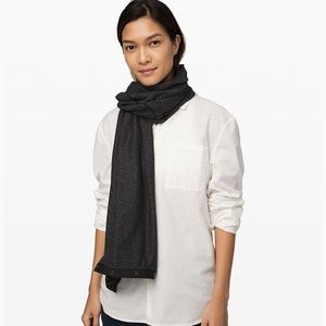 Lululemon Vinyasa Scarf
